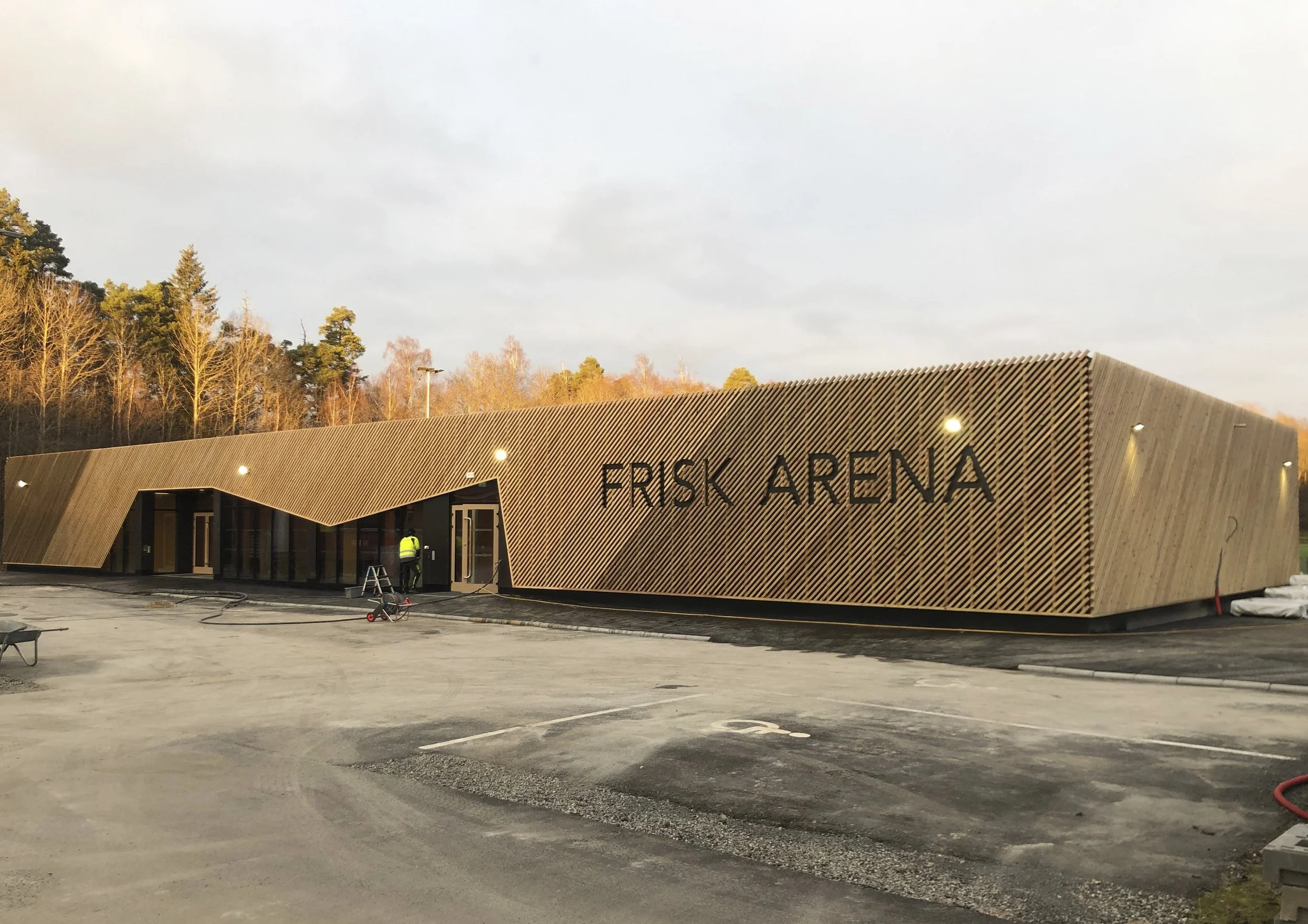 f46036d4fe692b0a627875fa3de2647f8e3a742ba535e1cef974ea0d7b8fd431